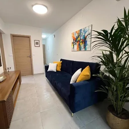 Angels Anna I Marlen アパート *