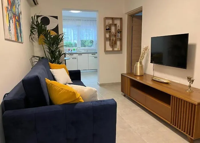 Angels Anna I Marlen